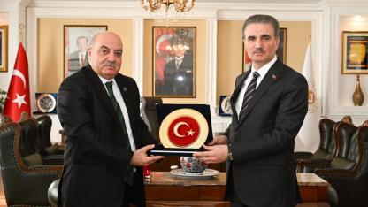 Gödekmerdan Vali Aydın Baruş’u ziyaret etti