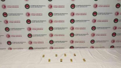 Habur’da tırda yapılan aramada, yaklaşık 14.6 milyon liralık altın ele geçirildi