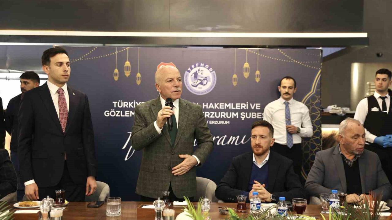 Hakemler iftar yemeğinde buluştu