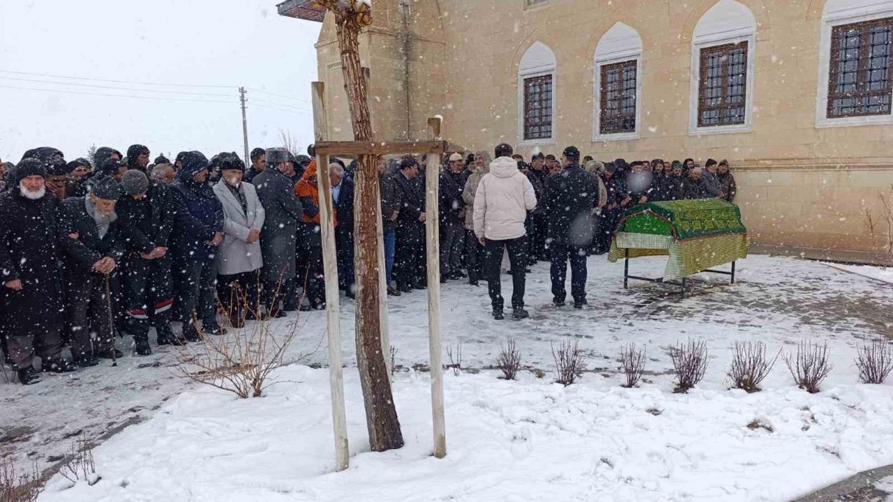 Hüseyin Mazlumoğlu son yolculuğuna uğurlandı