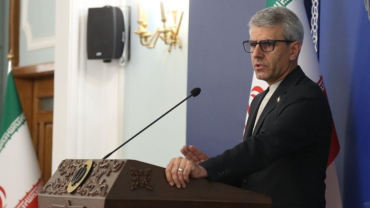 İran Dışişleri Sözcüsü Bekayi: "ABD ve İsrail, sivil bölgeleri kasten hedef alıyor"