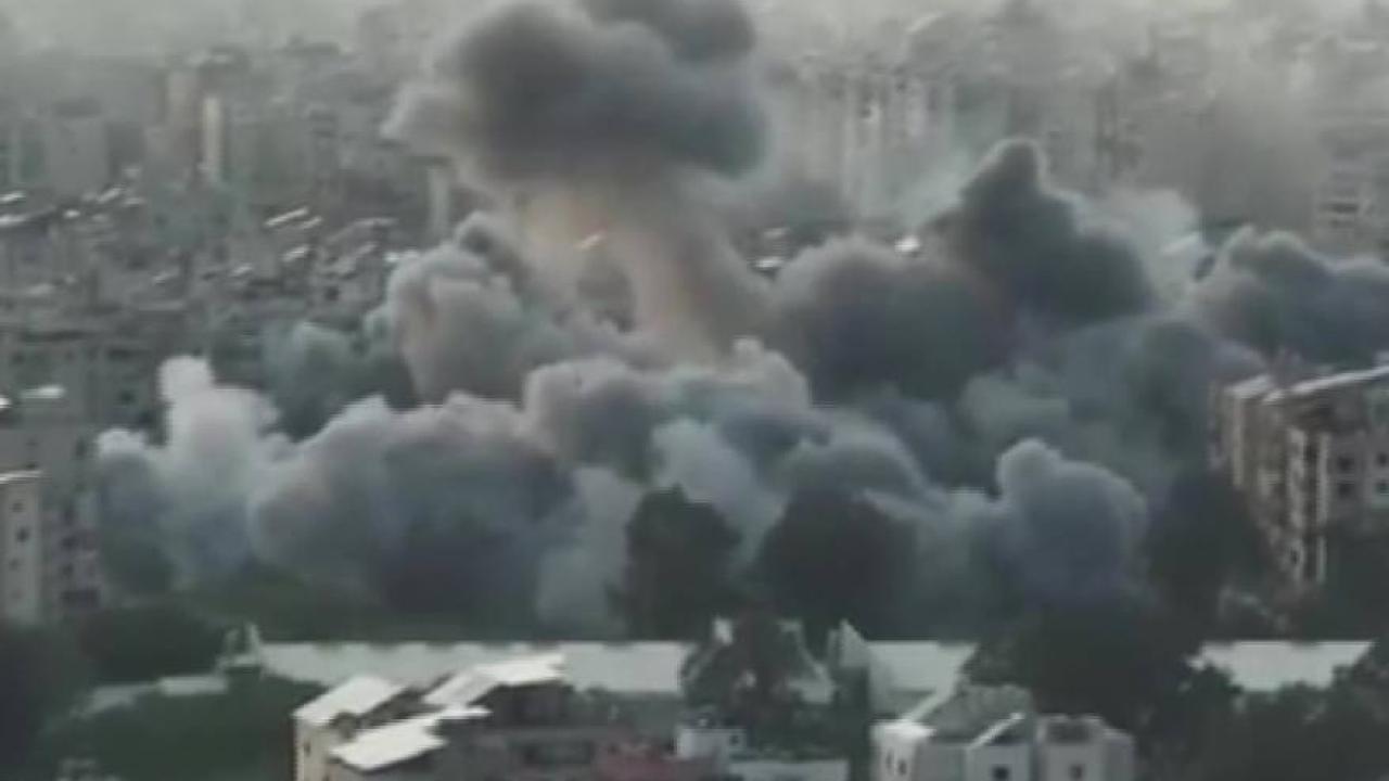 İsrail: "Lübnan’a yönelik saldırılarda İran ve Hizbullah’a ait karargahlar imha edildi"