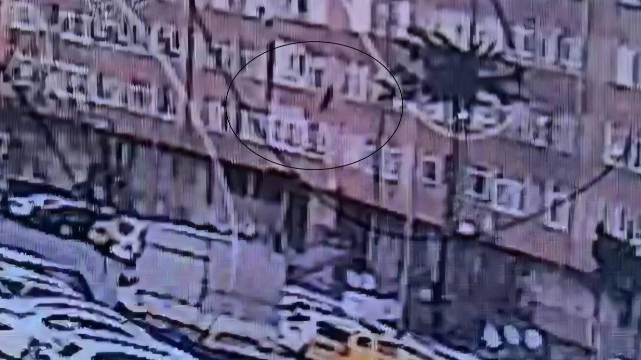 Kayseri’de 5. kattan atlayan bir kişi hayatını kaybetti: O anlar kamerada