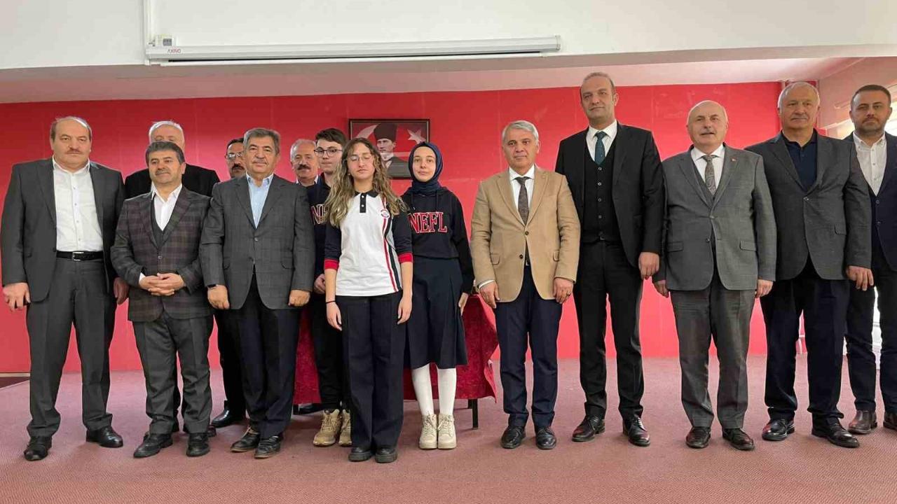 Prof. Dr. Necmettin Erbakan, vefat yıl dönümünde adını taşıdığı Fen Lisesi’nde anıldı