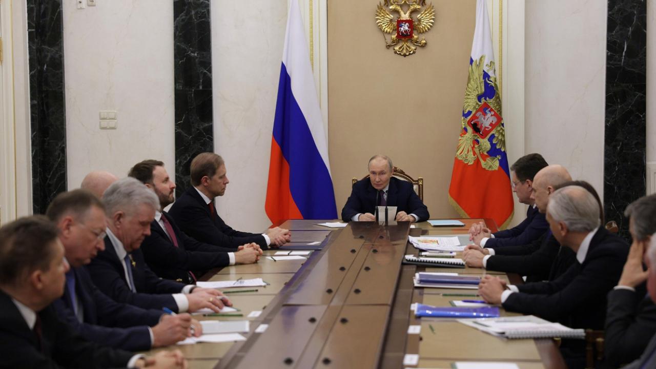 Putin: "Rusya, petrol ve doğal gaz tedariki konusunda Avrupalılarla çalışmaya hazır"