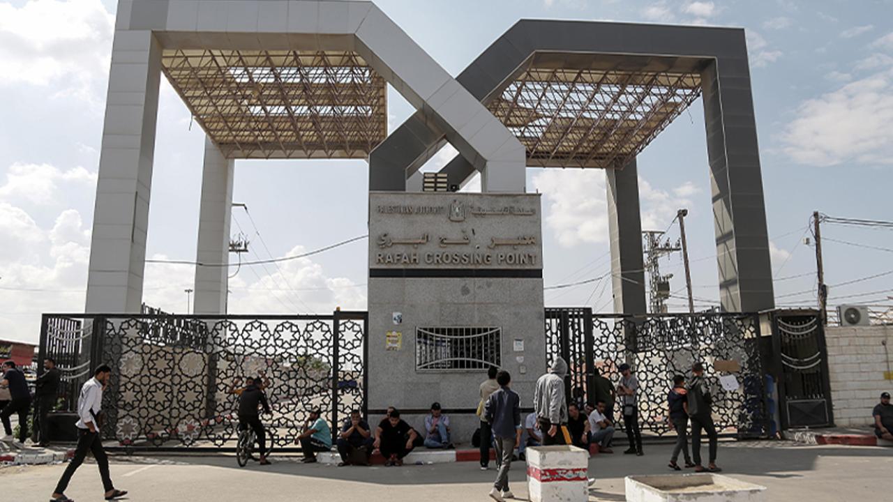 Refah Sınır Kapısı çarşamba günü iki yönlü geçişlere açılacak