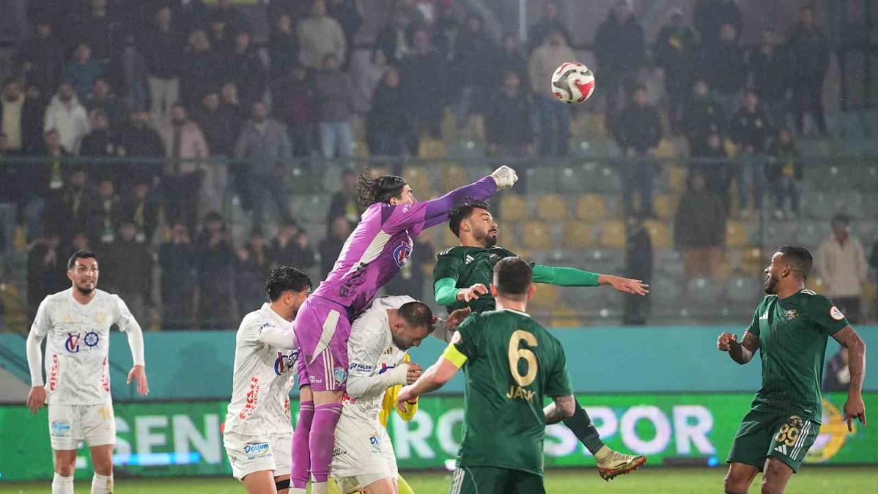 Trendyol 1. Lig: Esenler Erokspor: 0 - Erzurumspor FK: 2