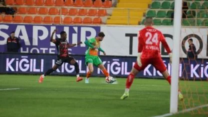 Trendyol Süper Lig: Corendon Alanyaspor: 0 - Gençlerbirliği: 0