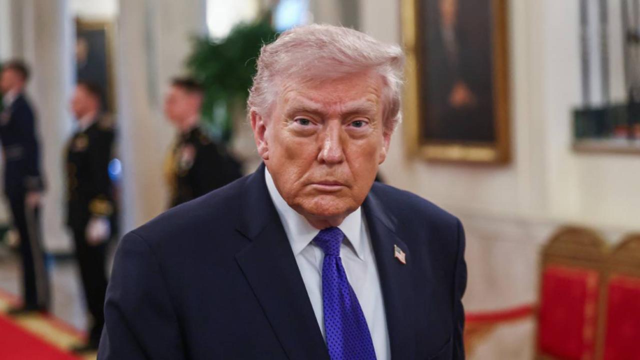 Trump: "İran ile şartsız teslimiyet dışında hiçbir anlaşma yapılmayacak"