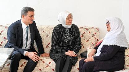 Vali Baruş’tan bayramda vefa ziyaretleri