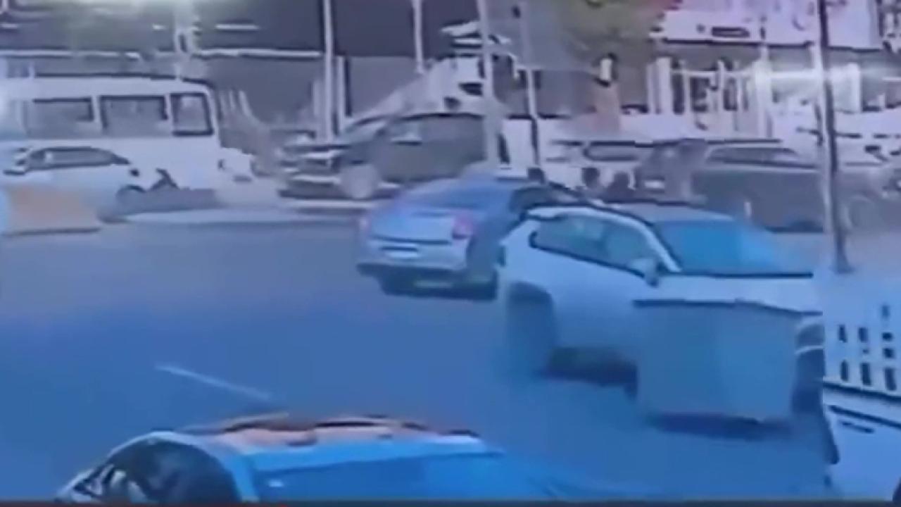 ABD’li gazeteci Shelly Kittleson Bağdat’ta kaçırıldı