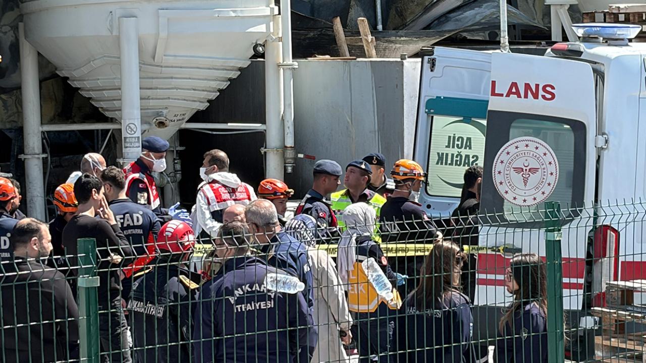 Ankara’da boya fabrikasında çıkan yangında 1 işçi hayatını kaybetti