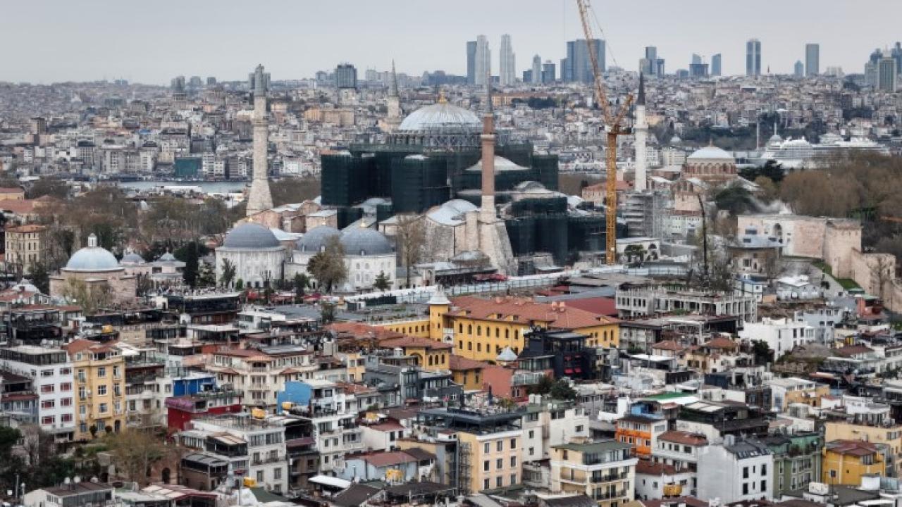 Ayasofya’da dev restorasyonda kritik aşama: Kubbe kapatılıyor