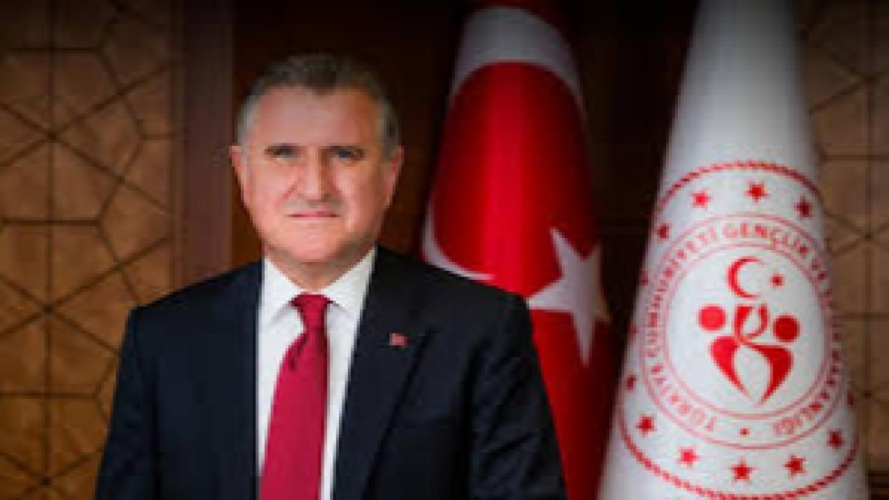 Bakan Bak’tan Erzurumspor FK için tebrik mesajı