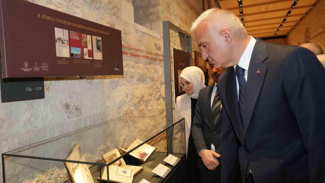 Bakan Ersoy: "Yazma eserler, geleceği inşa etmenin en sağlam zeminidir"