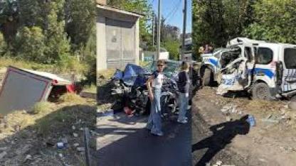 Bornova’da freni patlayan tır karşı şeride geçti: Ölü ve yaralılar var