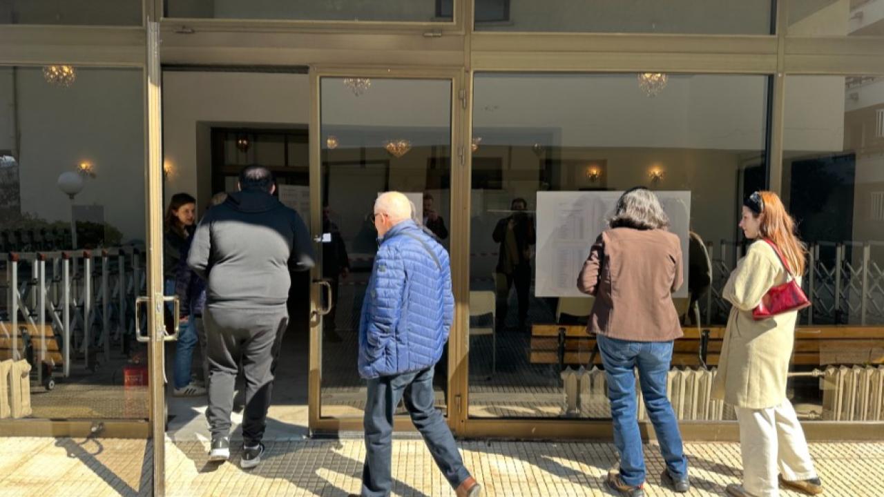 Bulgaristan 5 yılda 8’inci kez sandık başında: Türkiye’de 27 sandık kuruldu