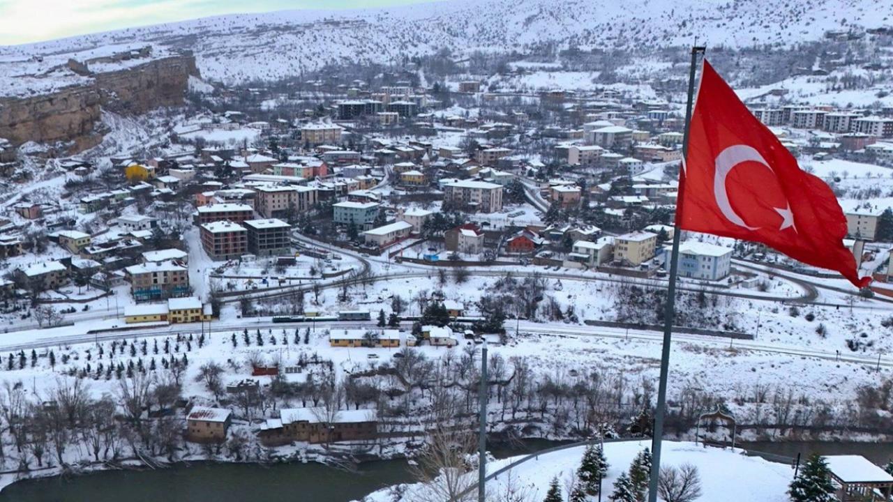 Erzincan’da 4 büyüklüğünde deprem