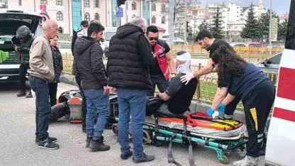 Erzurum’da otomobille çarpışan motosikletin sürücüsü yaralandı