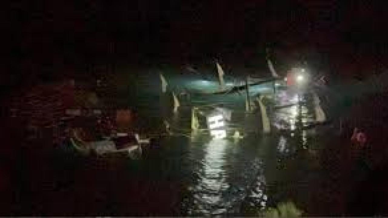 Fethiye’de kayalıklara çarparak batan teknedeki 6 kişi kurtarıldı, 1 kişi kayıp