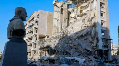 İsrail’den Lübnan’da idari binaya hava saldırısı: 13 ölü