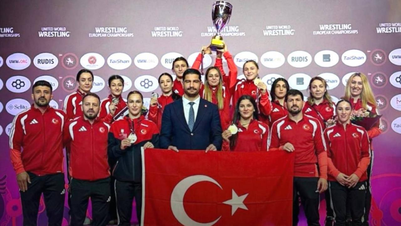 Kadın Güreş Milli Takımı, Avrupa ikincisi