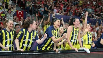 Kadınlar Euroleague’de 3. kez şampiyon Fenerbahçe