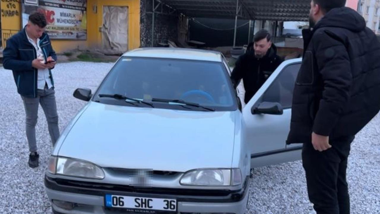 Kazaya yapınca plakaları söküp kaçtı ama polisten kaçamadı