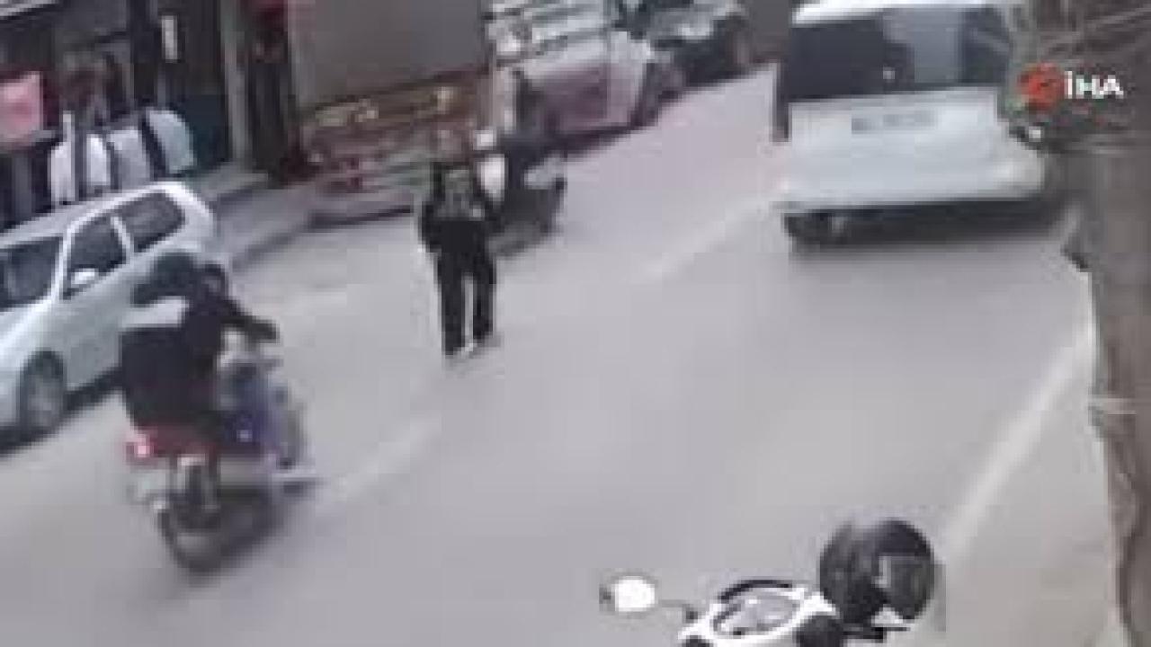 Küçük kıza çarptı, arkasına bile bakmadan kaçtı