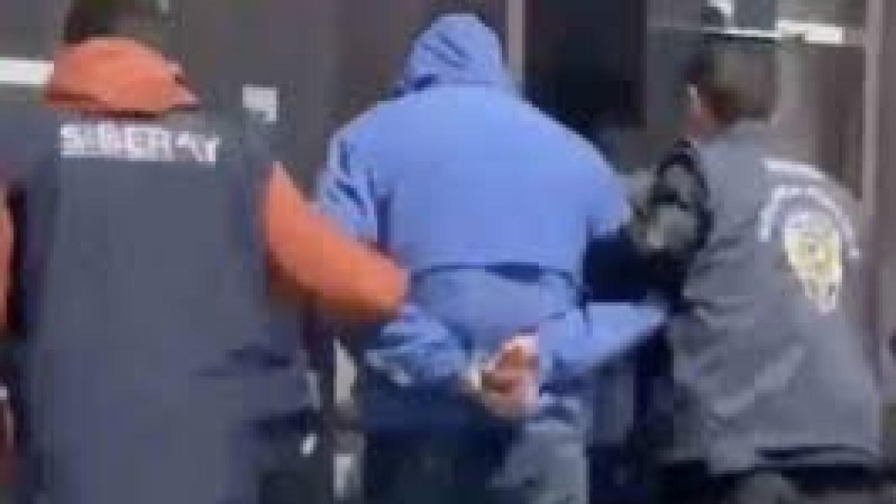 Sahte ilanlarla vatandaşları milyonlarca lira dolandıran 7 şüpheli yakalandı