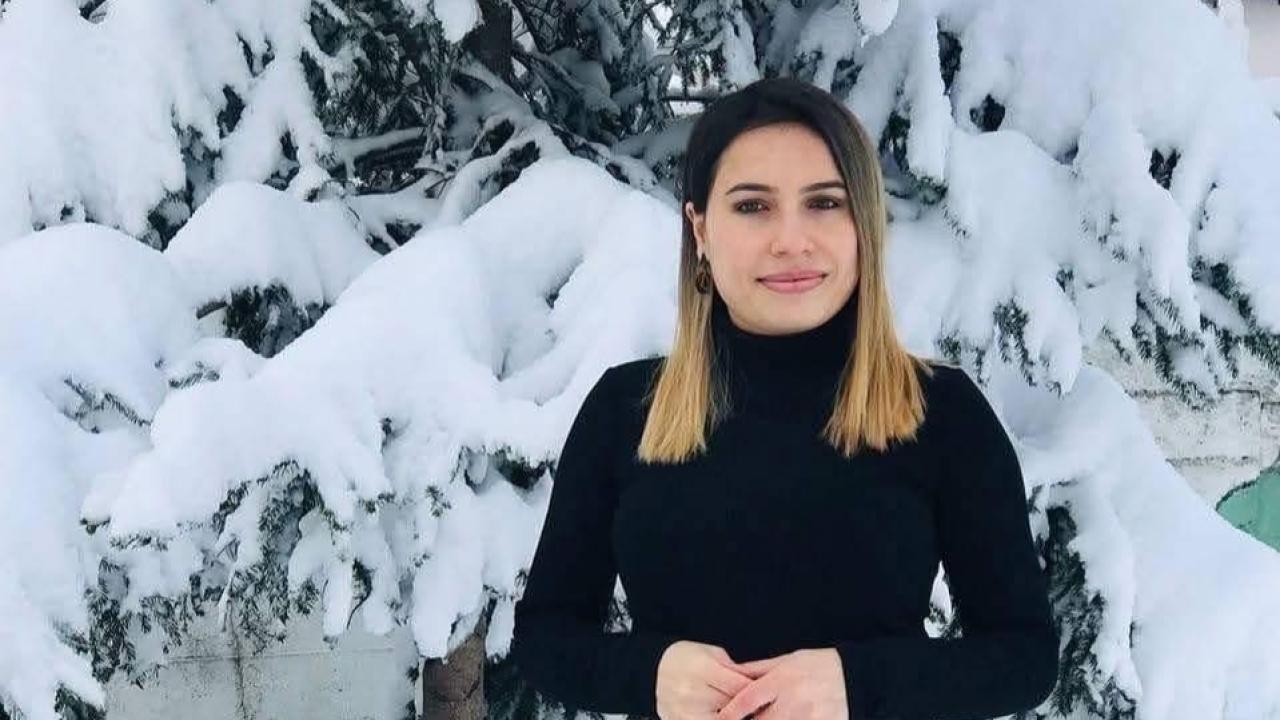 Trafik kazasında, baba ve öğretmen kızı hayatını kaybetti.