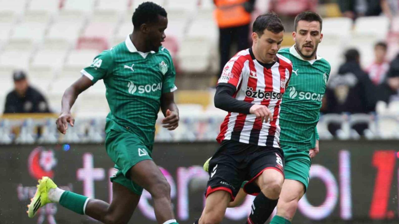 Trendyol 1. Lig: Özbelsan Sivasspor: 2 - Iğdır FK: 1