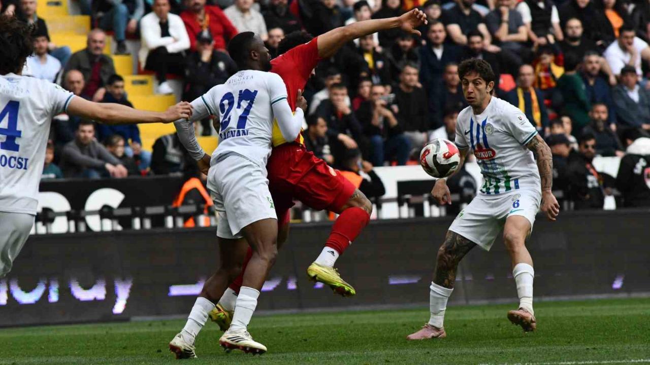 Trendyol Süper Lig: Kayserispor: 2 - Çaykur Rizespor: 0