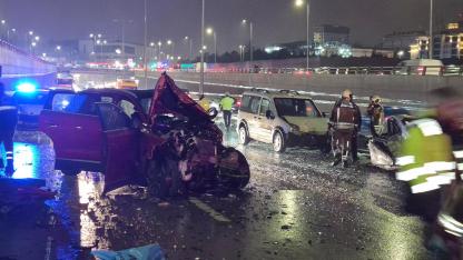 Ankara’da zincirleme kaza: 3’ü ağır 8 yaralı