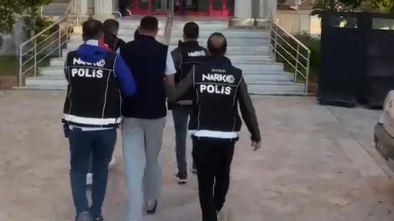 Aydın’da teknede 186 kilo uyuşturucu ele geçirildi