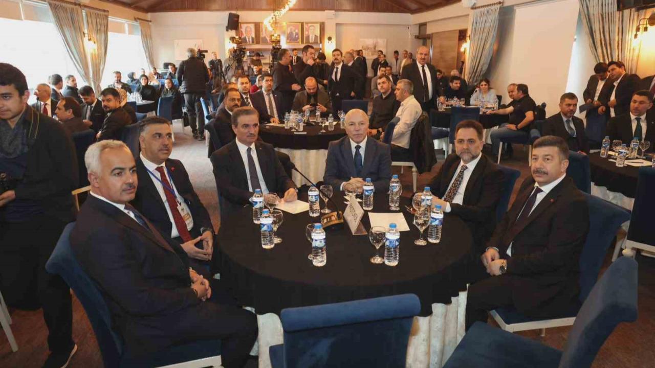 Erzurum’da deprem ve zemin zirvesi