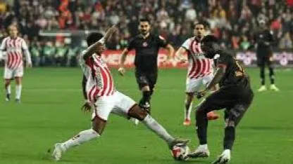 Galatasaray, Samsun'da yıkıldı