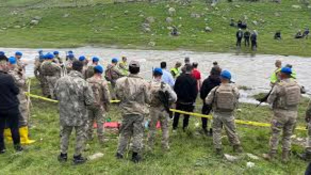 Kayıp emekli öğretmen derede ölü bulundu