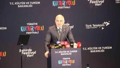 Kültür ve Turizm Bakanı Ersoy: "Festivalimiz 26 şehri kapsayan büyüklüğe ulaşmıştır"