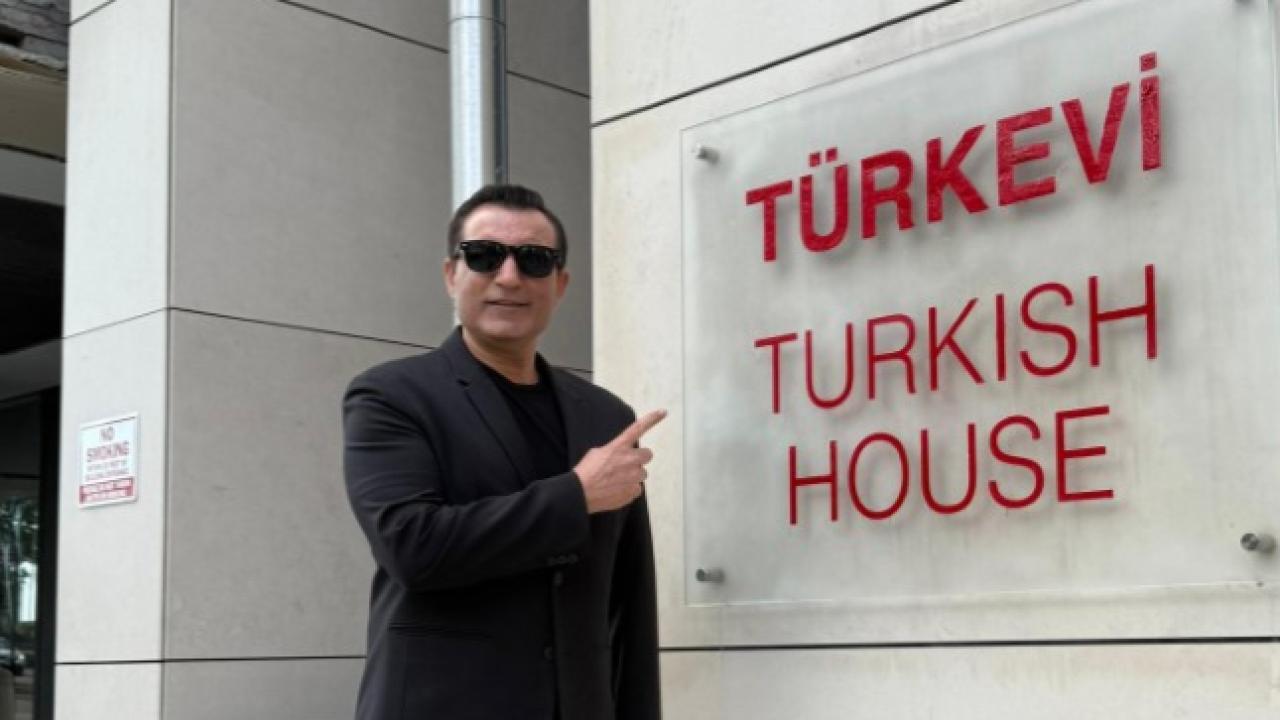 Rafet El Roman'dan New York'ta Milli Takım için yeni marş müjdesi