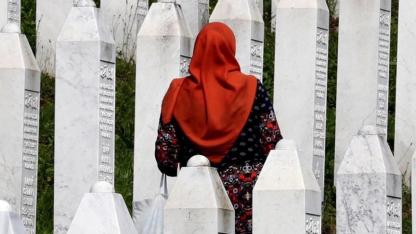 Saraybosna’daki "savaş turizmi" katılımcıları, en güzel kadınları vurmak için birbiriyle yarışmış