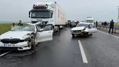 Siverek’te zincirleme trafik kazası: 2 ölü, 2 yaralı