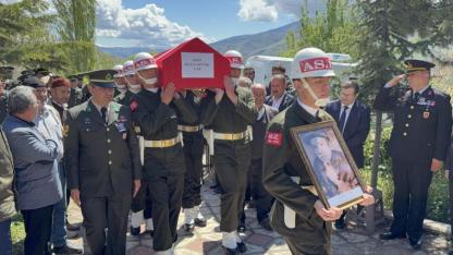 Tokatlı şehit 61 yıl sonra memleketinde defnedildi